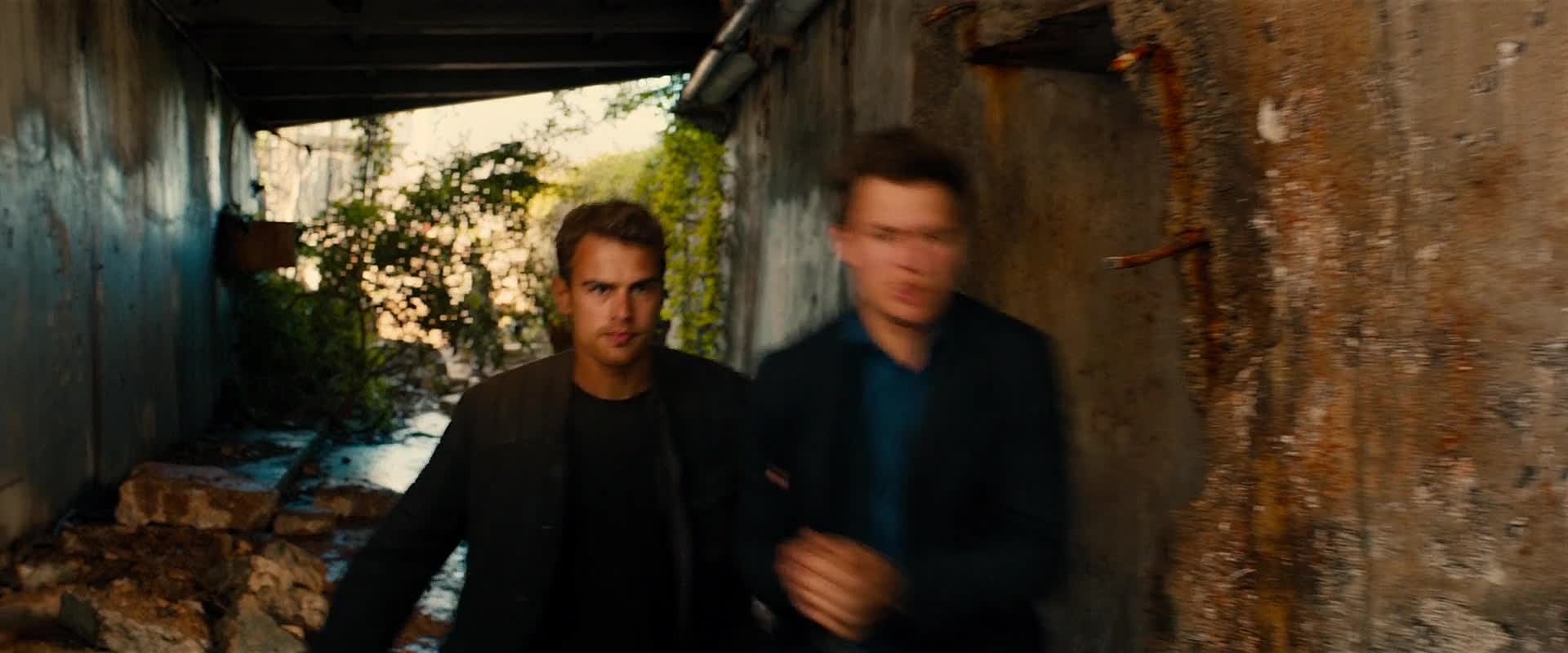 Aliance 2016 CZ dabing HD 1080p