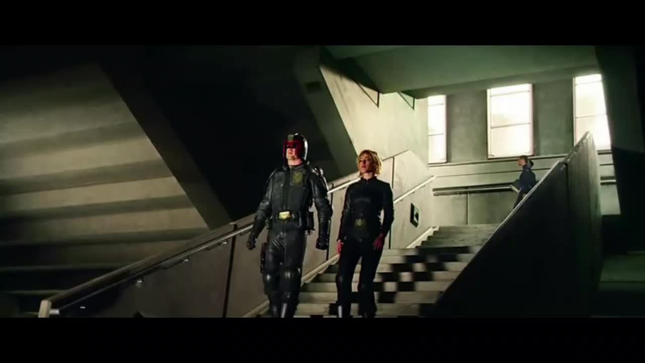 Dredd (Karl Urban,Lena Headey,Olivia Thirlby 2012 Sci Fi Akční Bdrip 1080p ) Cz+Sk dabing