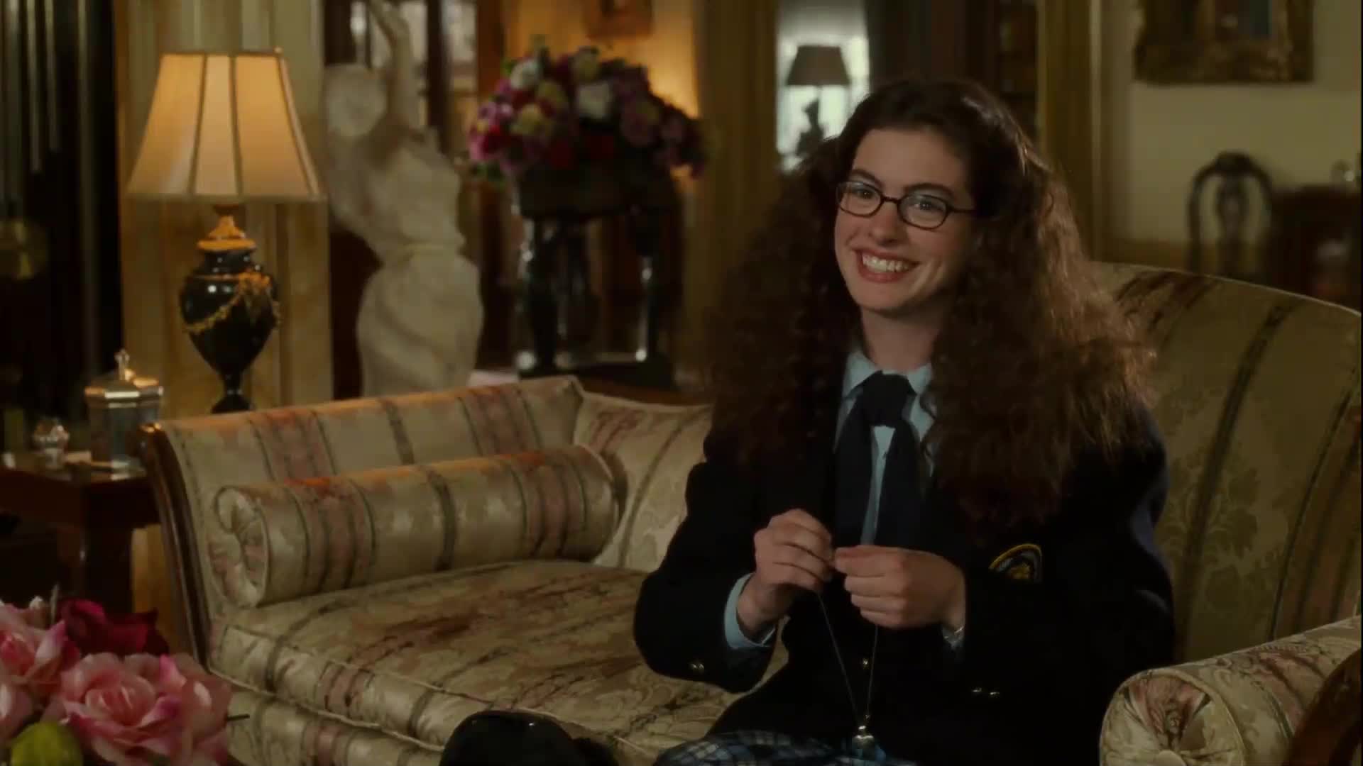 Deník princezny 1 (Julie Andrews,Anne Hathaway,Hector Elizondo 2001 Rodinný Komedie Romantický Bdrip 1080p ) Cz dabing