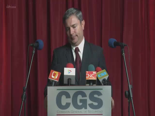 El Chapo S03E11 V ukrytu CZ dabing