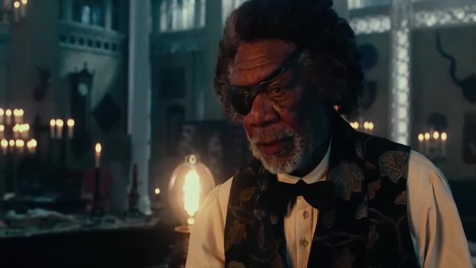 Louskáček a čtyři říše (Mackenzie Foy,Keira Knightley,Helen Mirren,Morgan Freeman 2018 Dobrodružný Rodinný Fantasy Bdrip 1080p ) Cz dabing