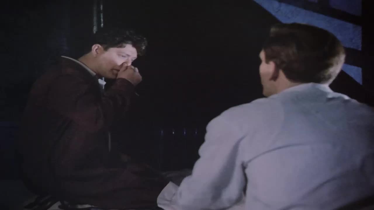 Smrt obchodního cestujícího (Dustin Hoffman,John Malkovich,Stephen Lang 1985 Dráma 1080p ) Cz dabing