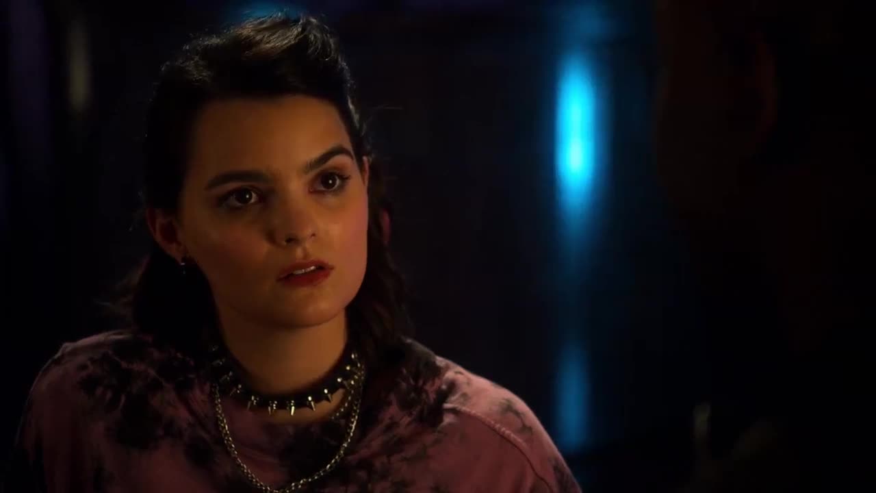 Lucifer  S06E05  Kdo zabil Lucifera Morningstara CZtit