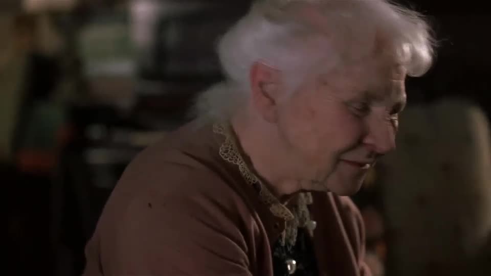 Baba na zabití (Ben Stiller,Drew Barrymore,Eileen Essell 2003 Komedie Bdrip 1080p ) Cz dabing