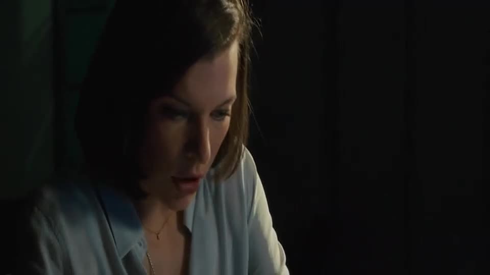 Velká hra (Pierce Brosnan,Milla Jovovich,Dylan McDermott 2015 Akční Krimi Thriller Bdrip 1080p ) Cz dabing