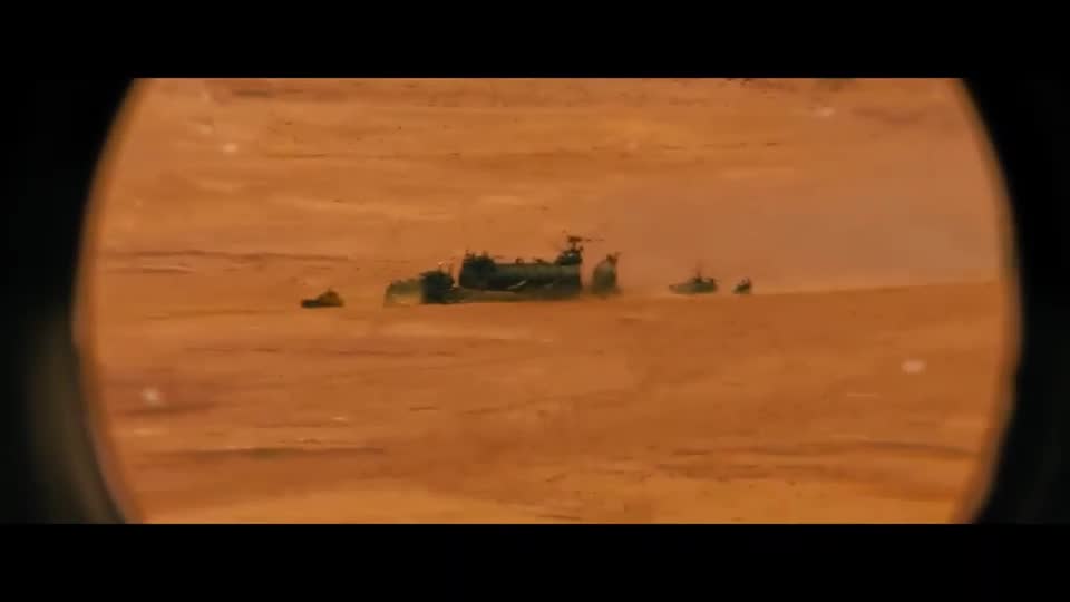 Šílený Max Zběsilá cesta (Tom Hardy,Charlize Theron,Nicholas Hoult 2015 Sci Fi Akční Dobrodružný Thriller Bdrip 1080p ) Cz dabing
