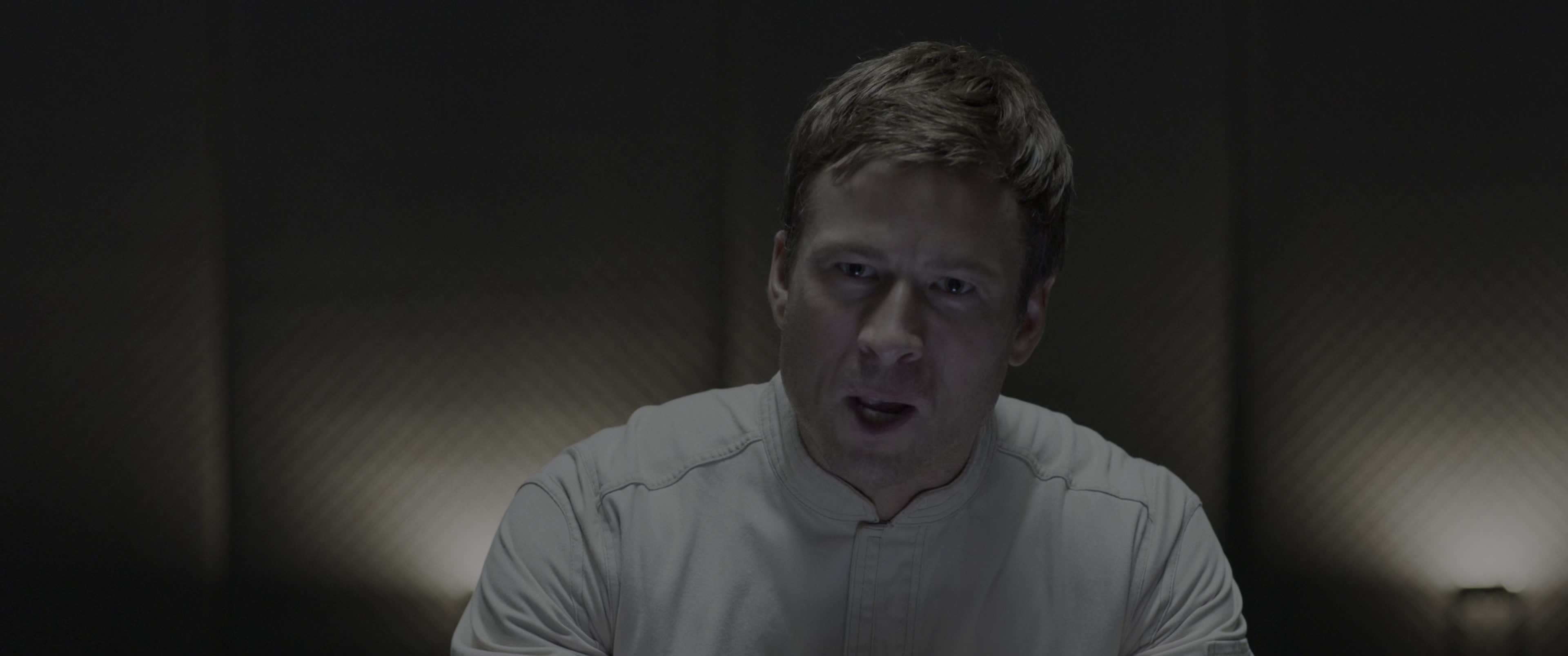 Běžící muž 2025 CZ dabing 4K 2160p