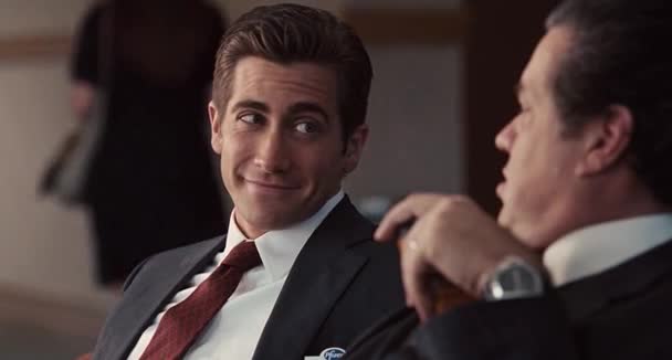 Láska a jiné závislosti (Jake Gyllenhaal,Anne Hathaway,Oliver Platt 2010 Romantický Komedie Drama Bdrip 1080p ) Cz dabing