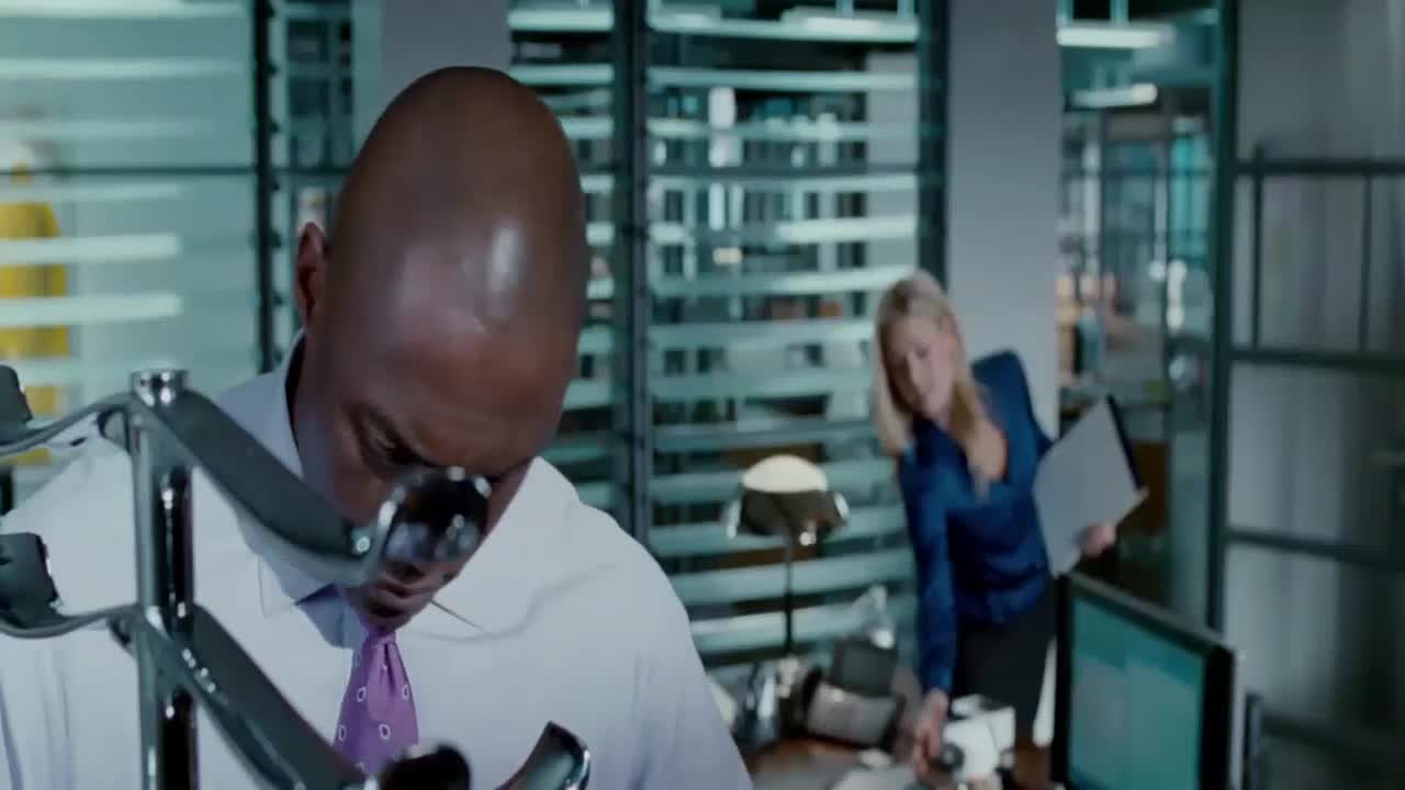 Posadnutá (Idris Elba,Ali Larter,Beyoncé,Jerry O Connell 2009 Drama Thriller 1080p ) Sk dabing